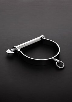 Halsband in Darby-stijl