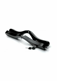Isabella Sinclaire - E-Stim Locking Humbler