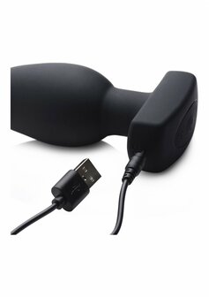 Smooth Vibrating Anal Plug with Remote Control