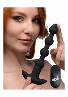 Vibrating Silicone Anal Beads and Remote Control