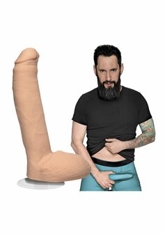 Tommy Pistol - Realistische ULTRASKYN Dildo - 18 cm