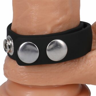 The Silicone 5 Snap - Black