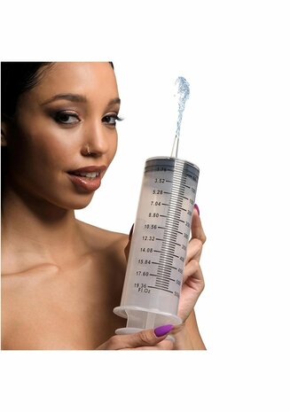 Syringe with Tube - 550 ml
